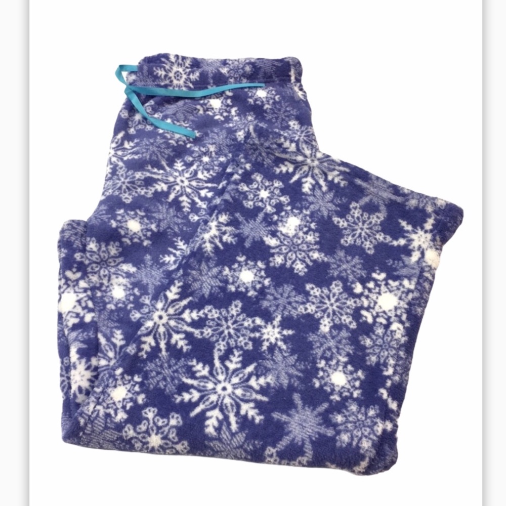 NWT Plush Pajama Pants Purple Size L.